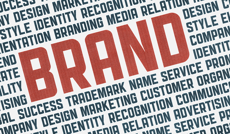 marketing vs branding